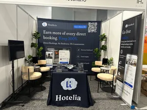 ImprintNow.com.au - Custom Square Table Covers