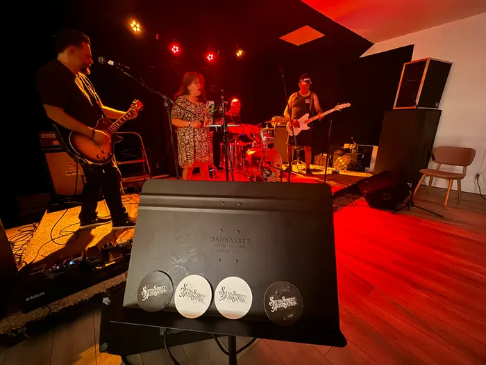 ImprintNow.com.au - Paper Coasters