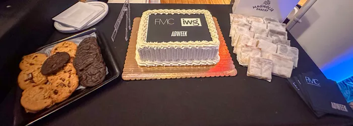 ImprintNow.com.au - Custom Foil Stamped Beverage Napkin