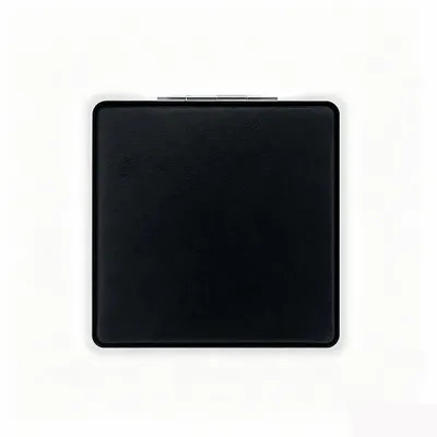 Square 8.1 cm